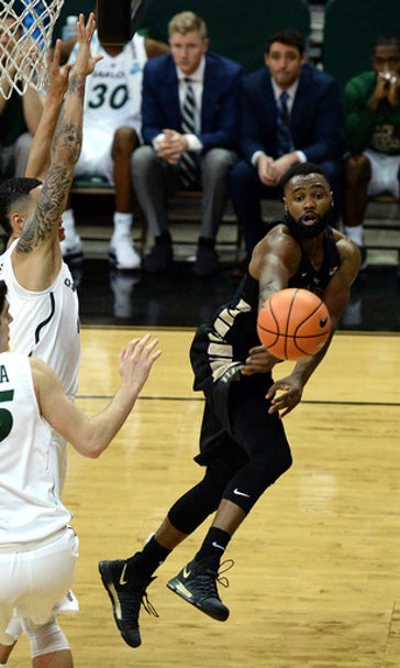 Crawford, Woods help Deacons roll past Charlotte 49ers 80-57 (Dec 05, 2017)